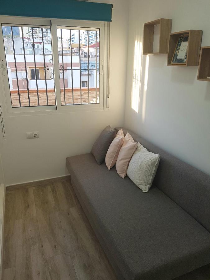 Precioso Atico Con Terraza En Plaza De Andalucia Apartment *